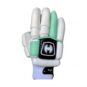 BATTING GLOVES