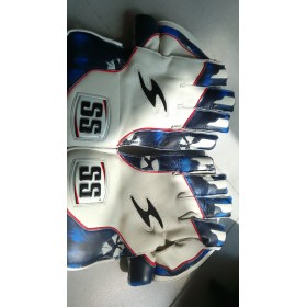 SS PLAYER SERIES WICKET KEEPING GLOVES SS PLAYER SERIES WICKET KEEPING GLOVES