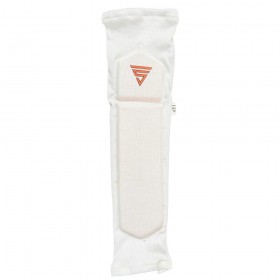 Versant Arm Guard – Lightweight Sleeve-Style Protection for Modern Cricketers Versant Arm Guard – Lightweight Sleeve-Style Protection for Modern Cricketers